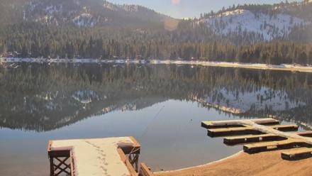 Donner Lake and Village Live Webcam - Jan 23, 2026, 12:45pm PST