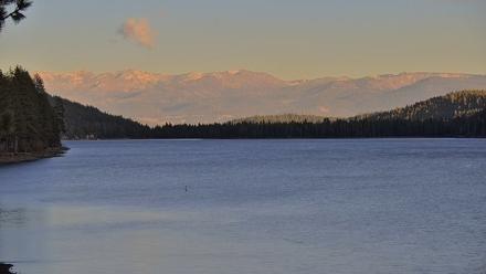 Donner Lake and Village Live Webcam - Dec 17, 2025, 3:46pm PST