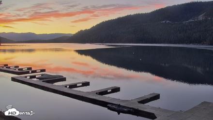 Donner Lake and Village Live Webcam - Sep 9, 2026, 6:23am PDT