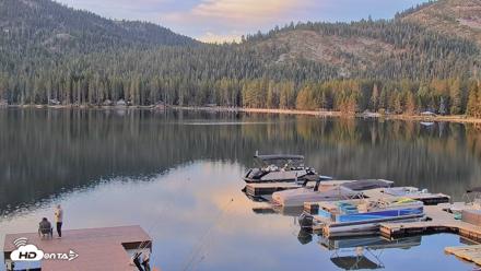 Donner Lake and Village Live Webcam - Sep 20, 2026, 7:08am PDT