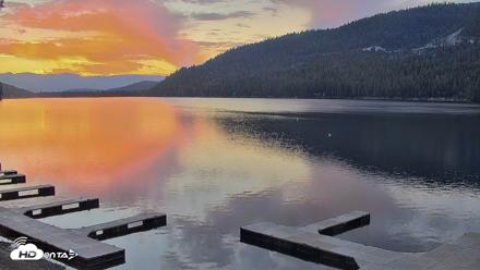Donner Lake and Village Live Webcam - Sep 21, 2026, 6:47am PDT