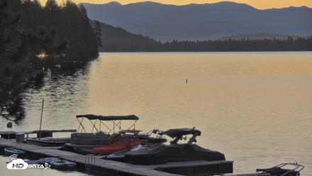 Donner Lake and Village Live Webcam - Aug 27, 2026, 6:13am PDT