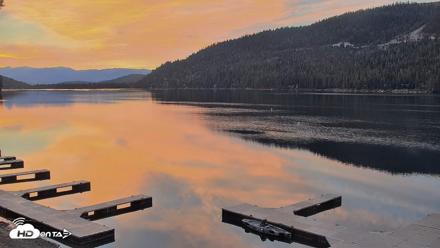 Donner Lake and Village Live Webcam - Sep 20, 2026, 6:42am PDT