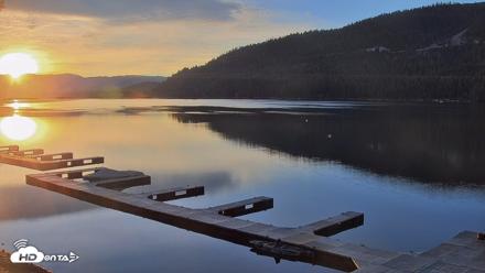 Donner Lake and Village Live Webcam - Sep 12, 2026, 6:55am PDT
