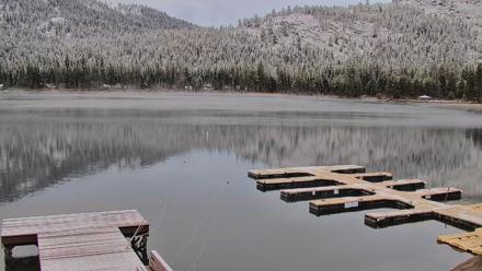 Donner Lake and Village Live Webcam - Oct 15, 2025, 8:03am PDT