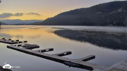Donner Lake and Village Live Webcam - Sep 8, 2026, 6:29am PDT