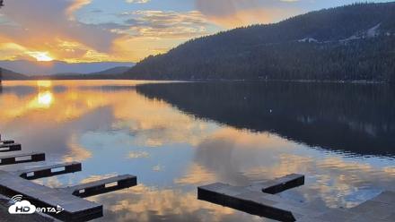 Donner Lake and Village Live Webcam - Sep 21, 2026, 7:02am PDT