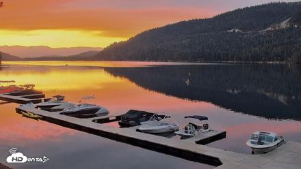 Donner Lake and Village Live Webcam - Aug 25, 2026, 6:15am PDT