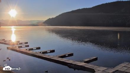 Donner Lake and Village Live Webcam - Sep 14, 2026, 7:12am PDT