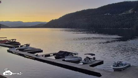 Donner Lake and Village Live Webcam - Aug 27, 2026, 6:12am PDT