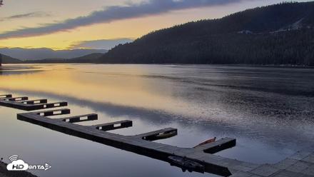 Donner Lake and Village Live Webcam - Sep 15, 2026, 6:26am PDT