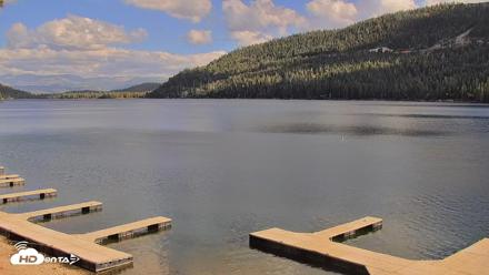 Donner Lake and Village Live Webcam - Oct 11, 2026, 4:04pm PDT