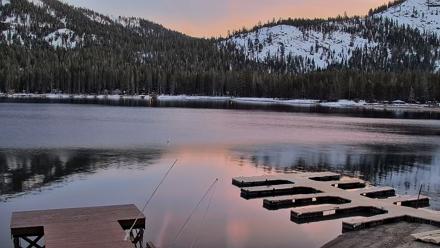 Donner Lake and Village Live Webcam - Mar 10, 2026, 7:16pm PDT
