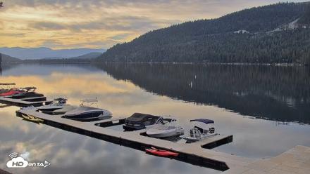 Donner Lake and Village Live Webcam - Aug 24, 2026, 7:47am PDT