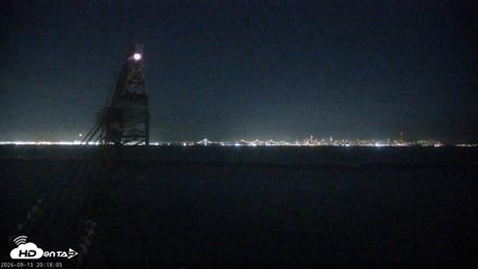 San Francisco Bay Osprey Nest Live Webcam - Sep 13, 2026, 8:18pm PDT