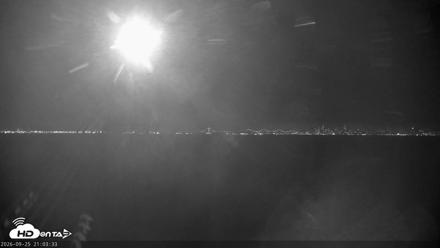 San Francisco Bay Osprey Nest Live Webcam - Sep 25, 2026, 9:04pm PDT