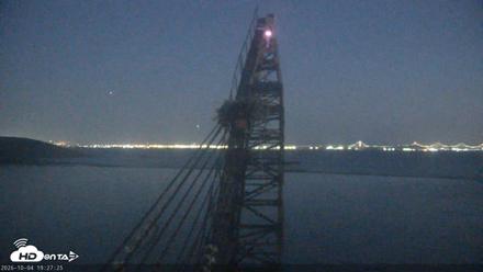 San Francisco Bay Osprey Nest Live Webcam - Oct 4, 2026, 7:28pm PDT