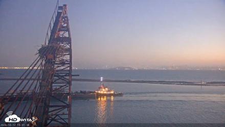 San Francisco Bay Osprey Nest Live Webcam - Oct 12, 2026, 7:02pm PDT