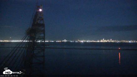 San Francisco Bay Osprey Nest Live Webcam - Sep 9, 2026, 8:11pm PDT