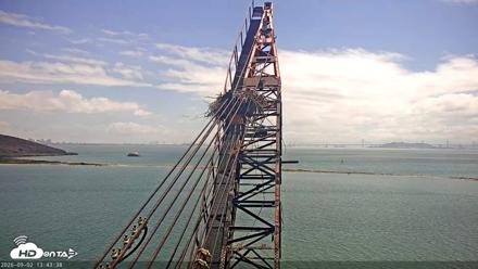 San Francisco Bay Osprey Nest Live Webcam - Sep 2, 2026, 1:44pm PDT