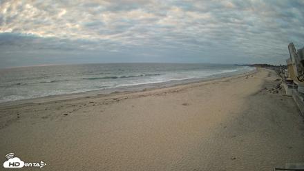17th St. Del Mar Beach - 4K NW View Live Cam - May 3, 2026, 7:11pm PDT