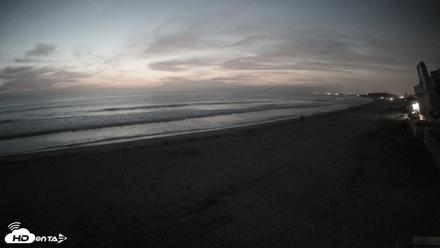 17th St. Del Mar Beach - 4K NW View Live Cam - May 12, 2026, 8:18pm PDT
