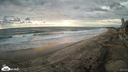 17th St. Del Mar Beach - 4K NW View Live Cam - Oct 23, 2026, 6:18pm PDT