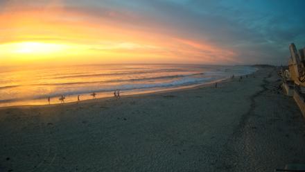 17th St. Del Mar Beach - 4K NW View Live Cam - Mar 27, 2026, 7:14pm PDT