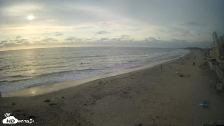 17th St. Del Mar Beach - 4K NW View Live Cam - Aug 10, 2026, 6:34pm PDT