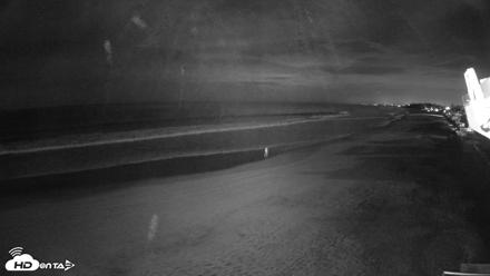 17th St. Del Mar Beach - 4K NW View Live Cam - Oct 27, 2026, 8:51pm PDT