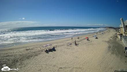 17th St. Del Mar Beach - 4K NW View Live Cam - May 27, 2026, 3:52pm PDT