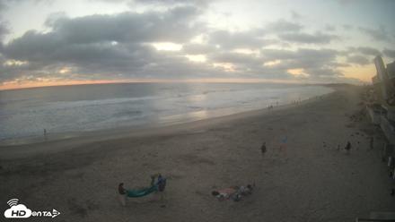 17th St. Del Mar Beach - 4K NW View Live Cam - Jun 21, 2026, 8:06pm PDT