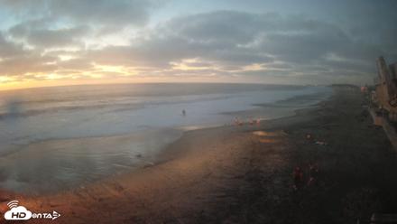 17th St. Del Mar Beach - 4K NW View Live Cam - Oct 9, 2026, 6:47pm PDT