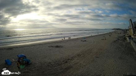 17th St. Del Mar Beach - 4K NW View Live Cam - May 9, 2026, 6:21pm PDT