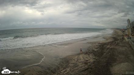 17th St. Del Mar Beach - 4K NW View Live Cam - Oct 21, 2026, 6:18pm PDT
