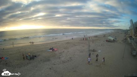 17th St. Del Mar Beach - 4K NW View Live Cam - Aug 14, 2026, 6:45pm PDT