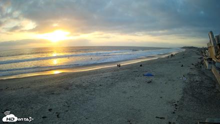 17th St. Del Mar Beach - 4K NW View Live Cam - May 21, 2026, 7:29pm PDT