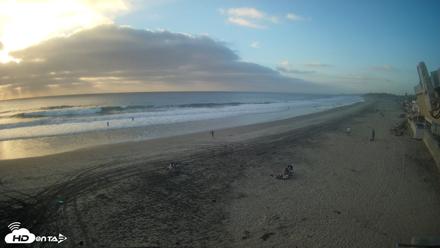 17th St. Del Mar Beach - 4K NW View Live Cam - Sep 14, 2026, 6:18pm PDT
