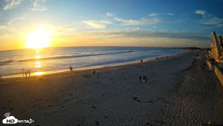 17th St. Del Mar Beach - 4K NW View Live Cam - Apr 23, 2026, 7:16pm PDT