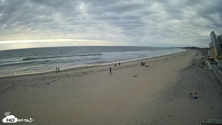 17th St. Del Mar Beach - 4K NW View Live Cam - May 3, 2026, 5:58pm PDT