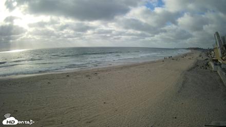 17th St. Del Mar Beach - 4K NW View Live Cam - Apr 24, 2026, 5:35pm PDT