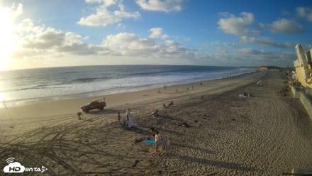 17th St. Del Mar Beach - 4K NW View Live Cam - Sep 28, 2026, 5:38pm PDT
