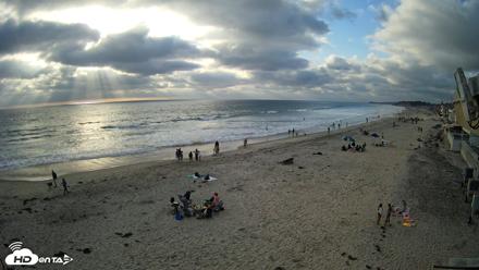 17th St. Del Mar Beach - 4K NW View Live Cam - May 23, 2026, 6:32pm PDT