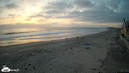 17th St. Del Mar Beach - 4K NW View Live Cam - May 21, 2026, 7:39pm PDT
