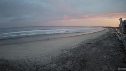 17th St. Del Mar Beach - 4K NW View Live Cam - Feb 5, 2026, 6:23am PST