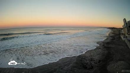 17th St. Del Mar Beach - 4K NW View Live Cam - Oct 24, 2026, 7:06am PDT