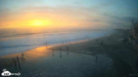 17th St. Del Mar Beach - 4K NW View Live Cam - Jul 25, 2026, 7:57pm PDT