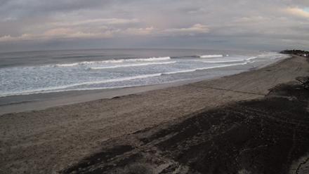17th St. Del Mar Beach - 4K NW View Live Cam - Oct 15, 2025, 6:31am PDT