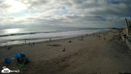 17th St. Del Mar Beach - 4K NW View Live Cam - May 9, 2026, 5:44pm PDT