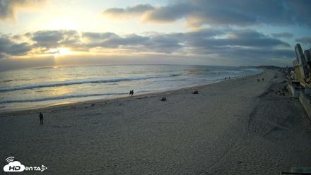 17th St. Del Mar Beach - 4K NW View Live Cam - Apr 30, 2026, 7:07pm PDT
